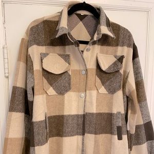 UANEO Womens Casual Plaid Wool Blend Button Down Long Sleeve Shirt Shacket